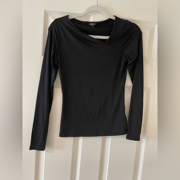 Express Body Contour Asymmetrical Top. Size XS - Picture 2 of 4